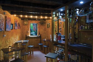 Bar junto a la alberca