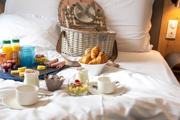 Superior Double Room, Ensuite (chambre hippocampe) | Food and drink