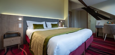 Superior Suite, Ensuite, Garden View (Chambre Licorne)