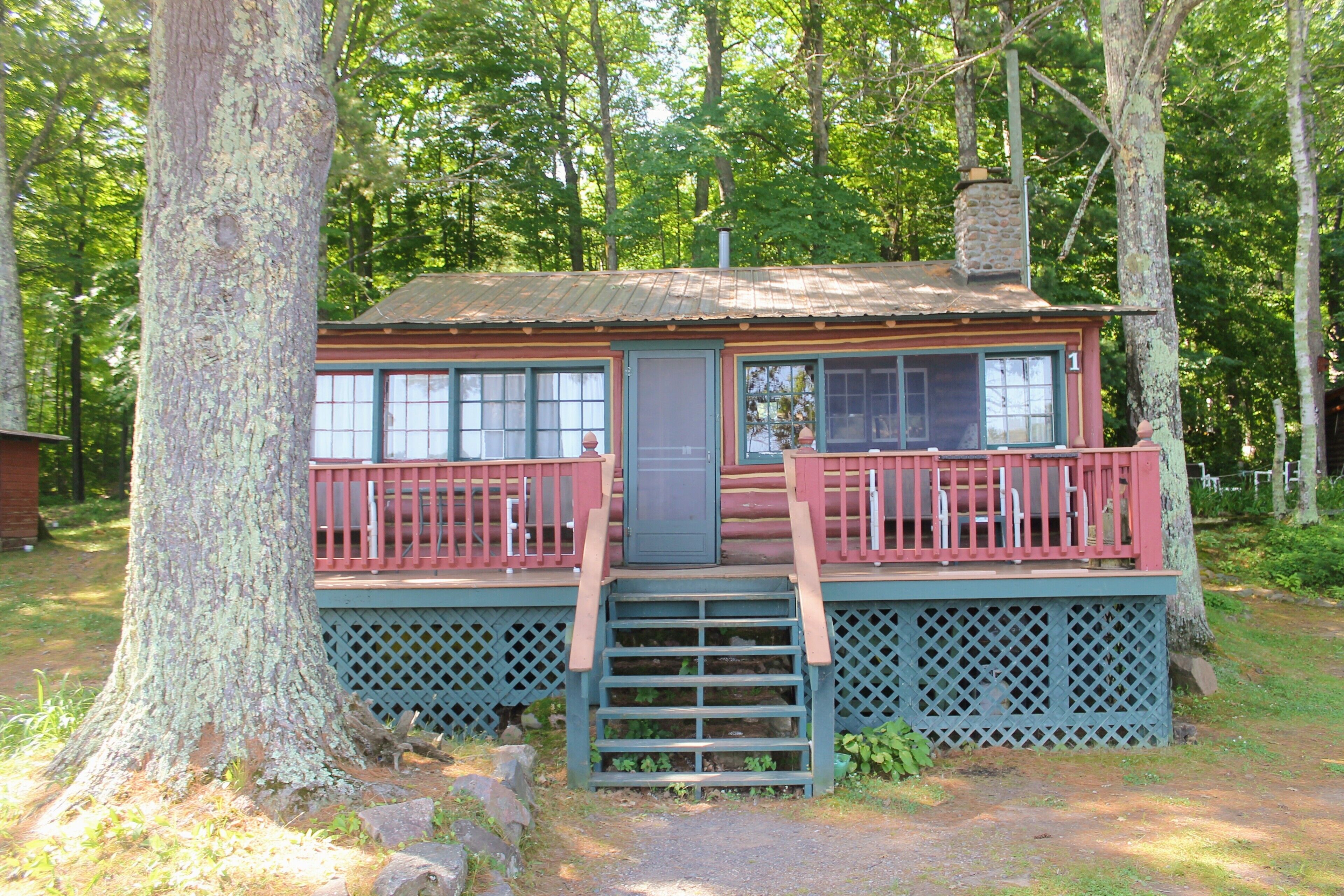 Classic Northwoods Cabin