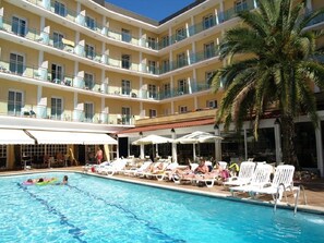 Piscina externa