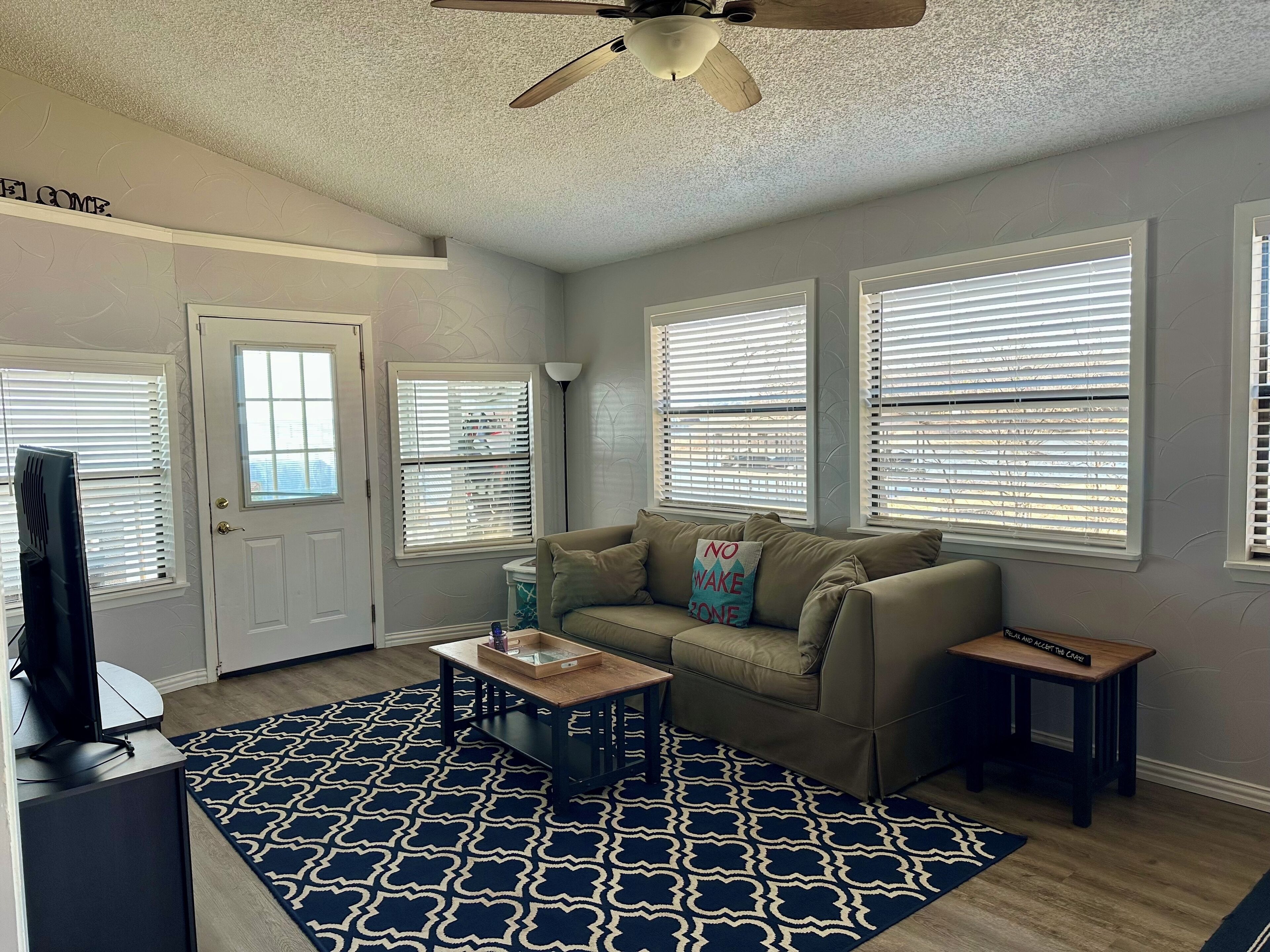 TV connectée, Netflix, services de streaming, chaîne hi-fi