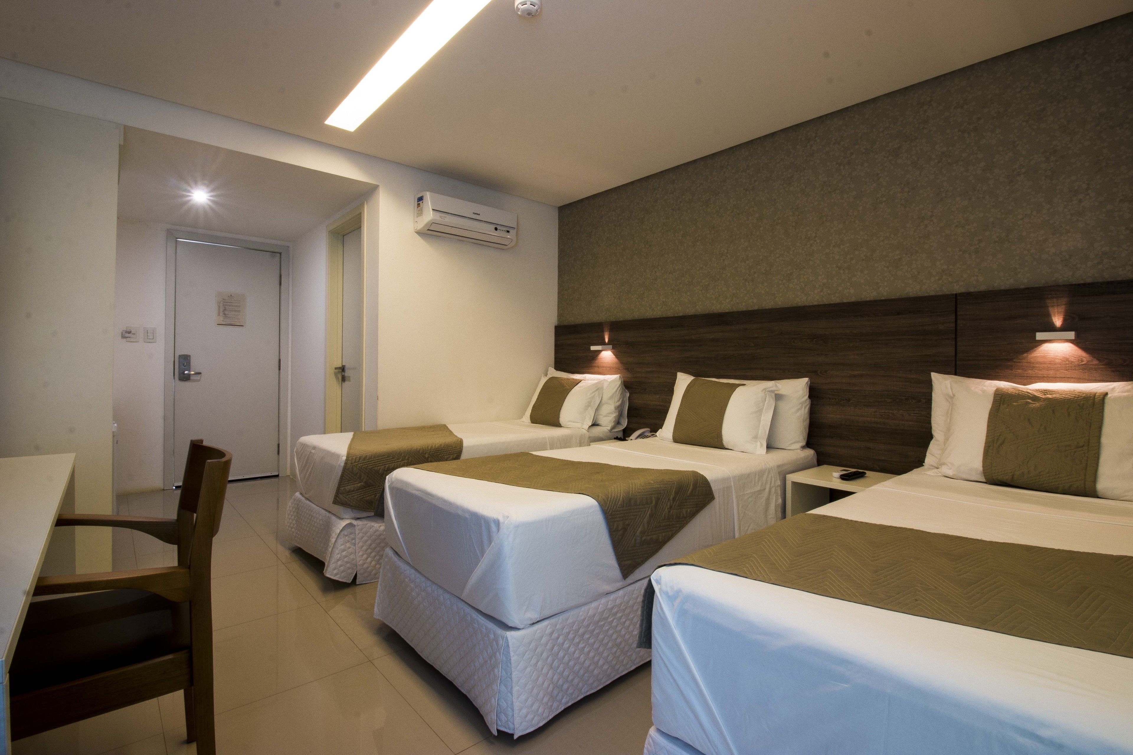 executive triple room | minibar, desk, soundproofing, iron/ironing board