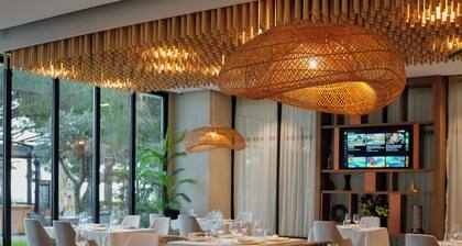 Supreme Hotel & Spa