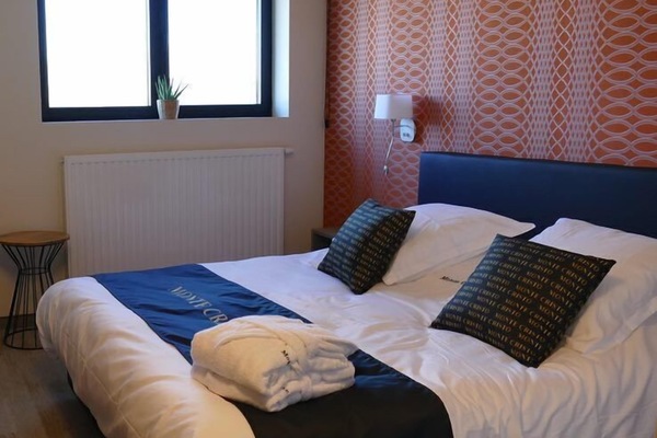 Doppelzimmer | Minibar, Zimmersafe, Schreibtisch, laptopgeeigneter Arbeitsplatz