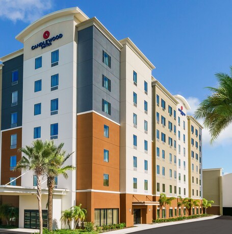 Candlewood Suites Orlando Lake Buena Vista, an IHG Hotel - Image 23