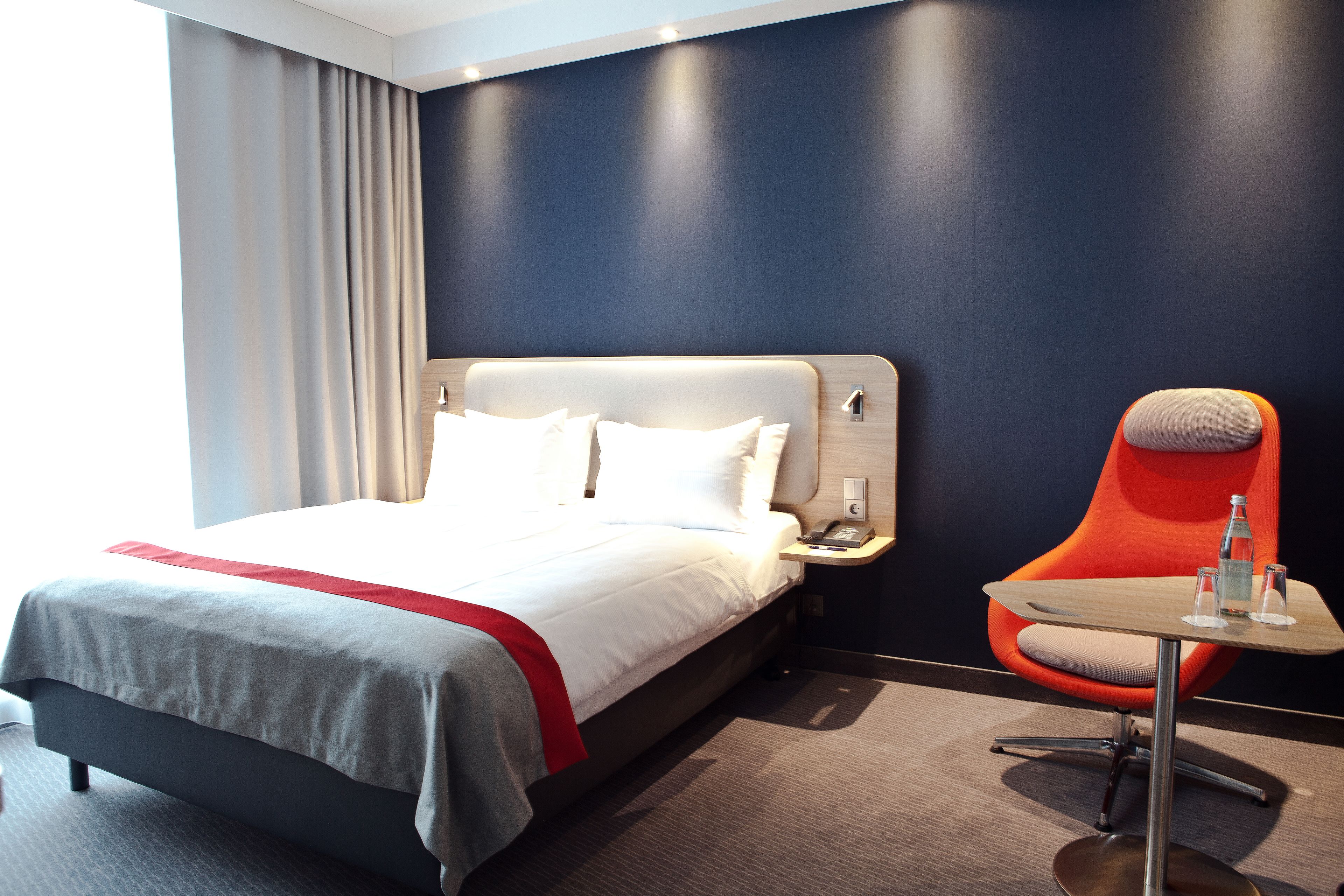 Standard Room, 1 Double Bed | Desk, laptop workspace, blackout drapes, soundproofing