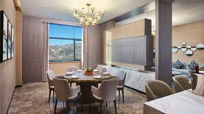 Free toiletries, hair dryer, bathrobes, slippers - Holiday Inn Xining Hot-Spring by IHG (Xining)