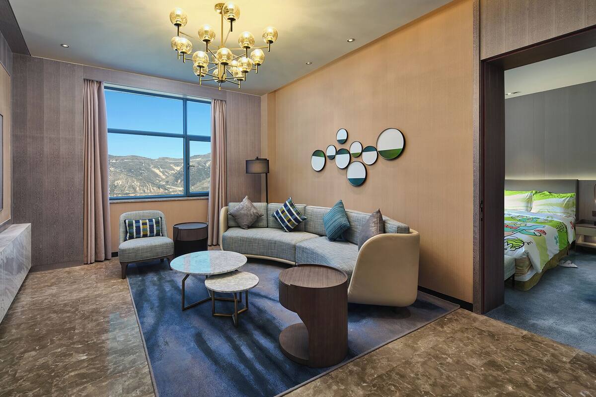 1 bedroom, minibar, in-room safe, desk