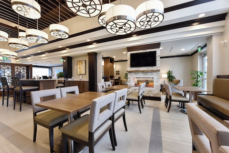 Staybridge Suites Waterloo - St. Jacobs Area by IHG