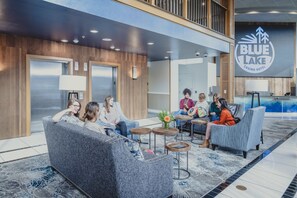 Reception - Blue Lake Casino Hotel (Blue Lake)