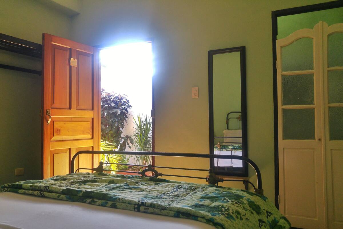 Literie de qualité supérieure, couette en duvet d'oie