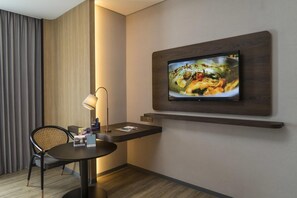 Superior Room, 2 Single Beds | Room amenity - Mercure Jakarta Gatot Subroto (Jakarta)