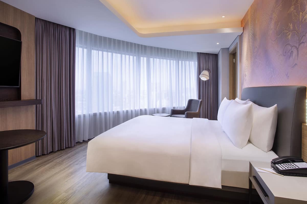 Phòng Executive, 1 giường đôi | 1 phòng ngủ, nệm Select Comfort, minibar, két bảo mật tại phòng