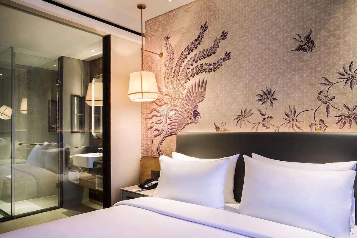 Matelas Select Comfort, minibar, coffres-forts dans les chambres, bureau