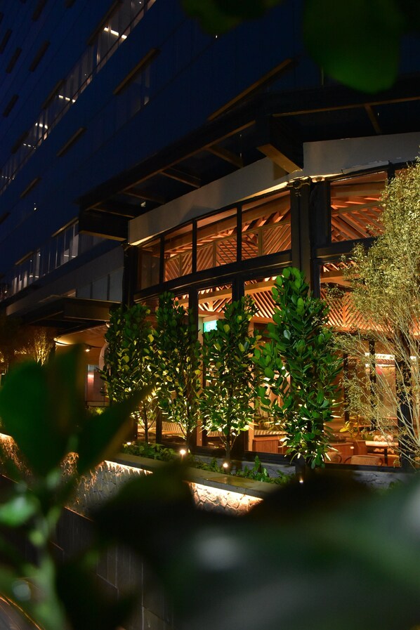 Garden - Mercure Jakarta Gatot Subroto (Jakarta)