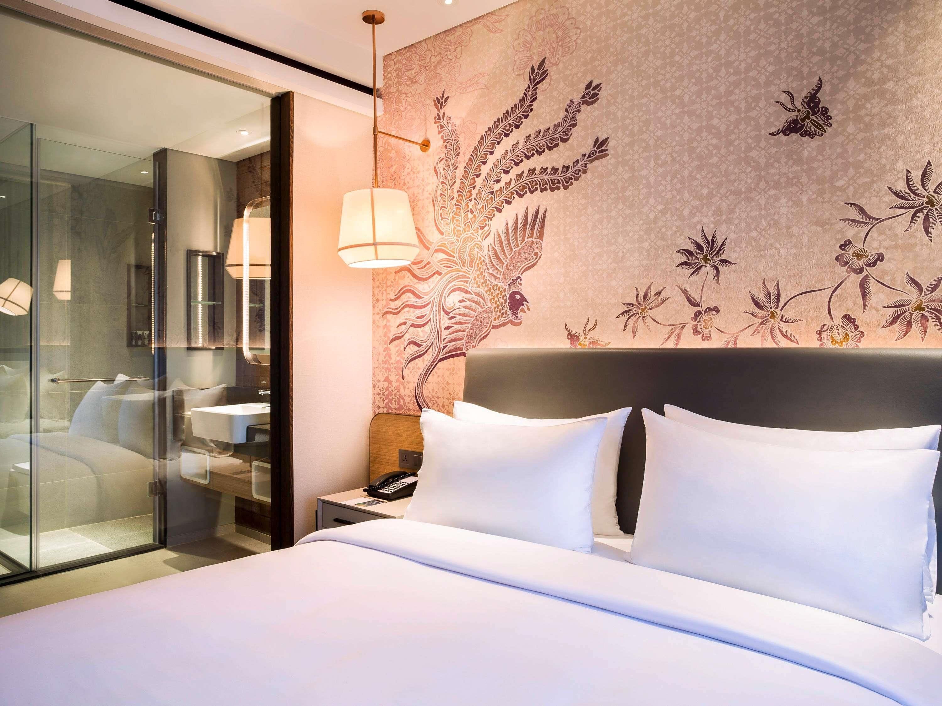 Matelas Select Comfort, minibar, coffres-forts dans les chambres, bureau