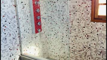 House, Multiple Beds, Mountain View | Bathroom | Shower