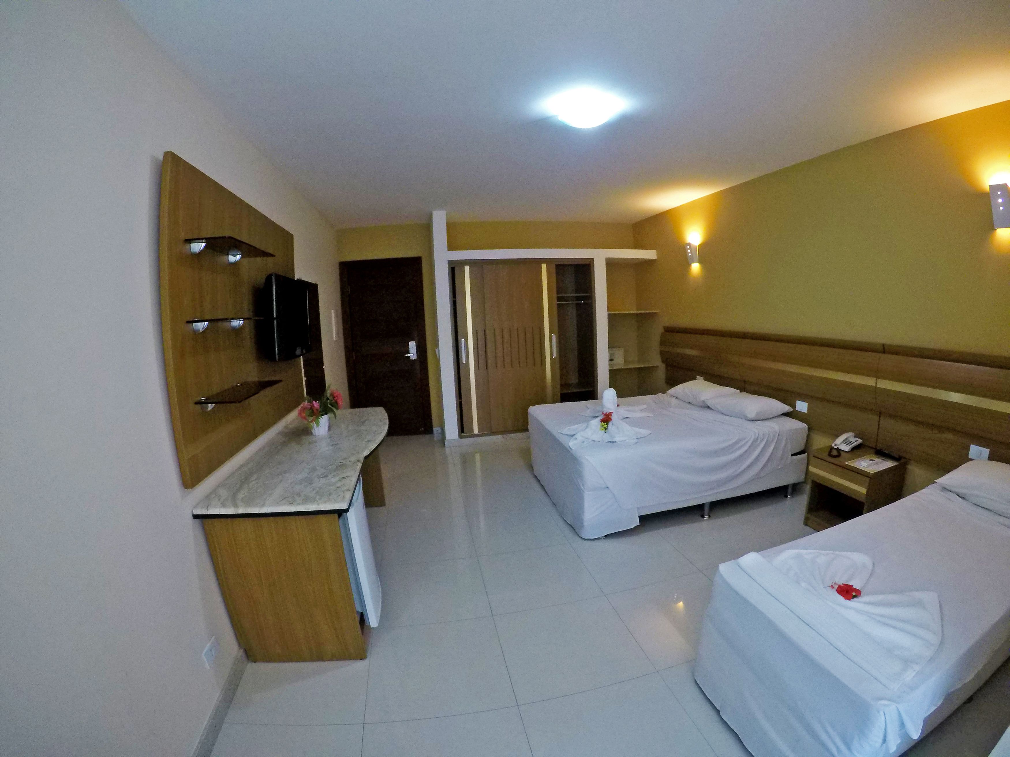 suite luxo | pillow-top beds, in-room safe, individually furnished, blackout curtains