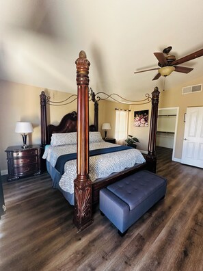 5 quartos, ferros/tábuas de passar roupa, Wi-Fi, roupa de cama