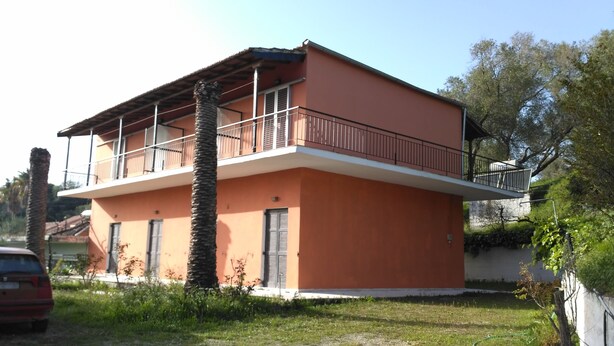 Exterior - Roosters Nest (Corfu)