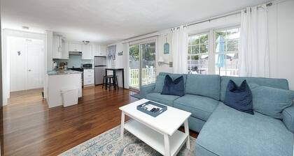 UUSI LUETTELO! Kapteeni Gosnold Village - 1 makuuhuoneen mökki (5B) - Kävele Beach & Main Streetille