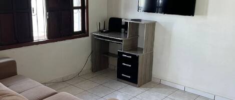 TV, DVD player