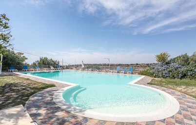Cozy home in Ragusa with swimming pool