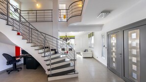 Unclassified image, 2 of 59, button - Larnaca Villa Zoe Platinum (Oroklini)