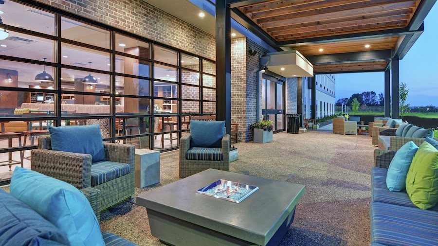 Home2 Suites by Hilton Bettendorf Quad Cities