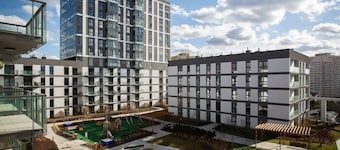 Apartment with a View | Parking | Two Balconies | Workspace.