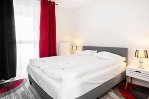 2 bedrooms, iron/ironing board, WiFi, bed sheets