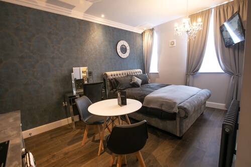 The Forum apartment - number 82 The unthank