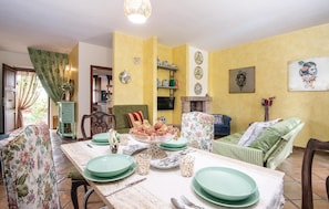 Dining - Amazing home in Montebuono (Montebuono)