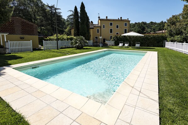 Pool - Apartment 1 "Turandot" magical atmosphere immersed in the Tuscan countryside (Lucca)