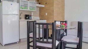 Apartment, 1 Bedroom | In-room dining - Modern Apartment Near the Beach (Cancun)