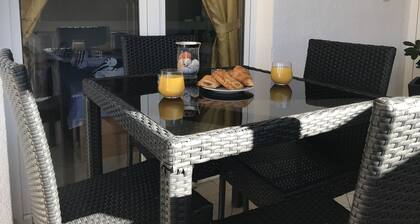 Antons Appartement avec terrasse, Vodice