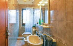 Suihkun ja ammeen yhdistelmä