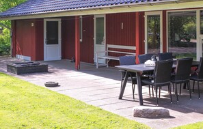 Outdoor dining - Awesome home in Ansager with kitchen (Ansager)