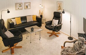 TV, fireplace - Awesome home in Ansager with kitchen (Ansager)