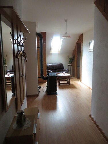 appartement 2eme etage 130 m2 entreé commune