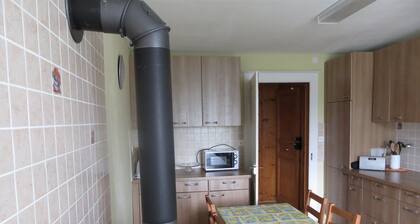 appartement 2eme etage 130 m2 entreé commune
