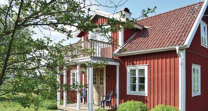 Lovely home in Virserum with WiFi