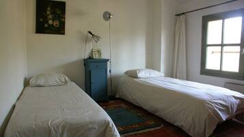 3 chambres, fer et planche Ă repasser, lit parapluie, Wi-Fi gratuit