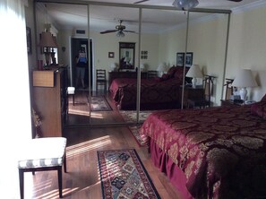 2 camere, ferro/asse da stiro, Wi-Fi gratuito, lenzuola