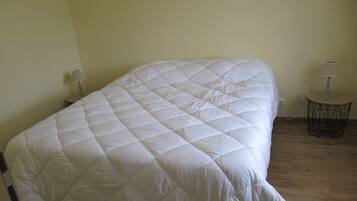 2 habitaciones, tabla de planchar con plancha y wifi gratis