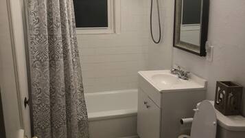 Handdoeken, toiletpapier