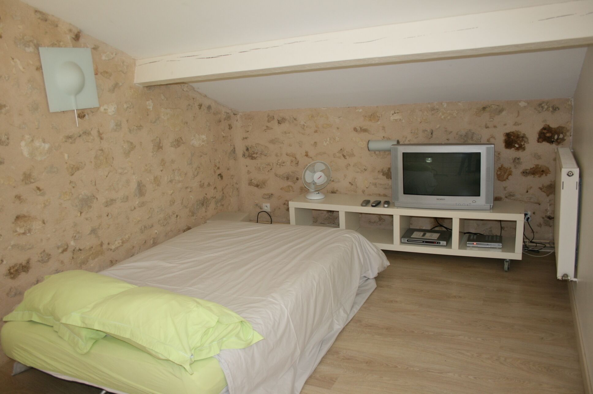 3 多间卧室、熨斗/熨衣板