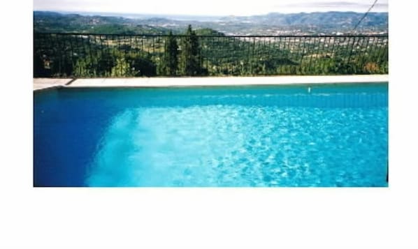 Piscine extérieure