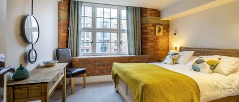 1 quarto, ferros/tábuas de passar roupa, acesso à internet